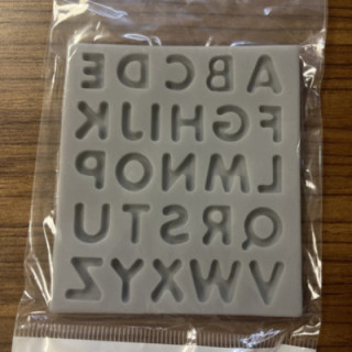 Gri renk silikon alfabe kalıp
