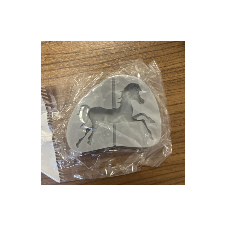 Gri at desenli silikon kalıp