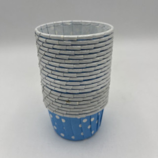 Mavi beyaz puantiyeli muffın kalıp çap:6 cm Adet:20