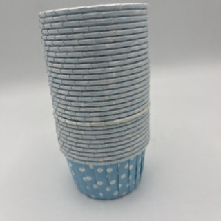 Açık mavi beyaz puantiyeli muffın kalıp çap:7 cm Adet:30