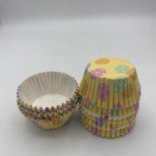 Sarı renkli puantiyeli cupcake adet:20