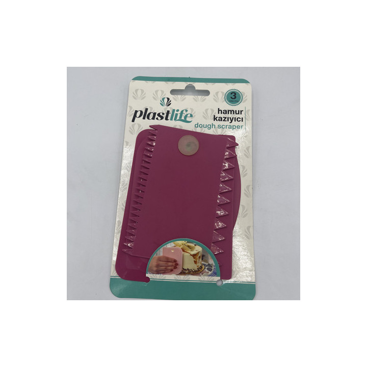 Koyu pembe üçlü hamur kesici kazıyıcı