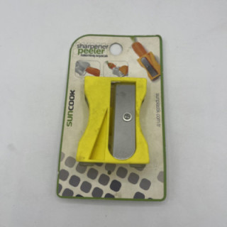 Sarı renk kalemtraş soyacak