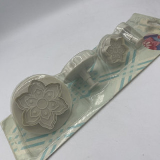 4lü beyaz basmalı mandala çiçek temalı kalıp