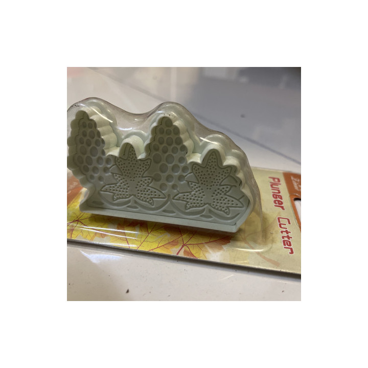 Tekli beyaz yaprak dökümü kopat kalıp