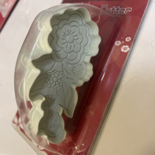 Beyaz renk gül desen basmalı kopat kalıp