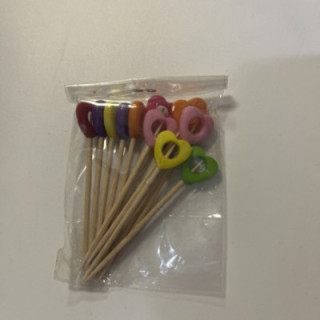 Renkli delikli kalpli kürdan 12li