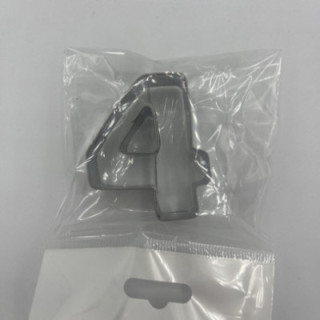 Küçük 4 rakam kurabiye kalıbı