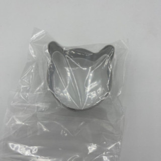Kedi kafası şeklinde metal kurabiye kalıbı