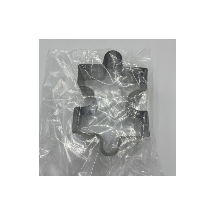 Büyük puzzle şeklinde metal kurabiye kalıbı