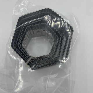 6lı tırtıklı altıgen şekilli metal kurabiye kalıbı