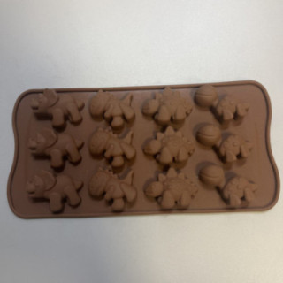 Kahverengi dinozor kaplumbağa bölümlü çikolata kalıbı silikon