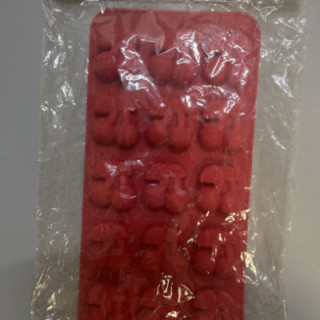 Kırmızı silikon kiraz desenli kalıp